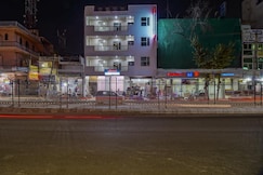 HOTEL CLASSIC PARADISE AT DELHI  AIRPORT, Delhi