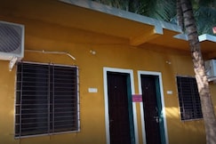 Trimurti Saundarya, Dapoli