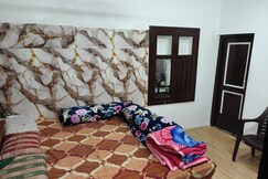 Hotel Khushbu, Jammu