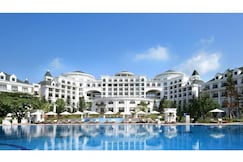 Vinpearl Resort and Spa Ha Long, Halong