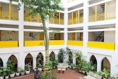 Bloom Boutique | Signature Towers, Gurgaon