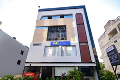 FabHotel Awadhvue, Indore