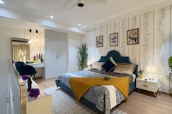 Urban Crown Stay, Hyderabad