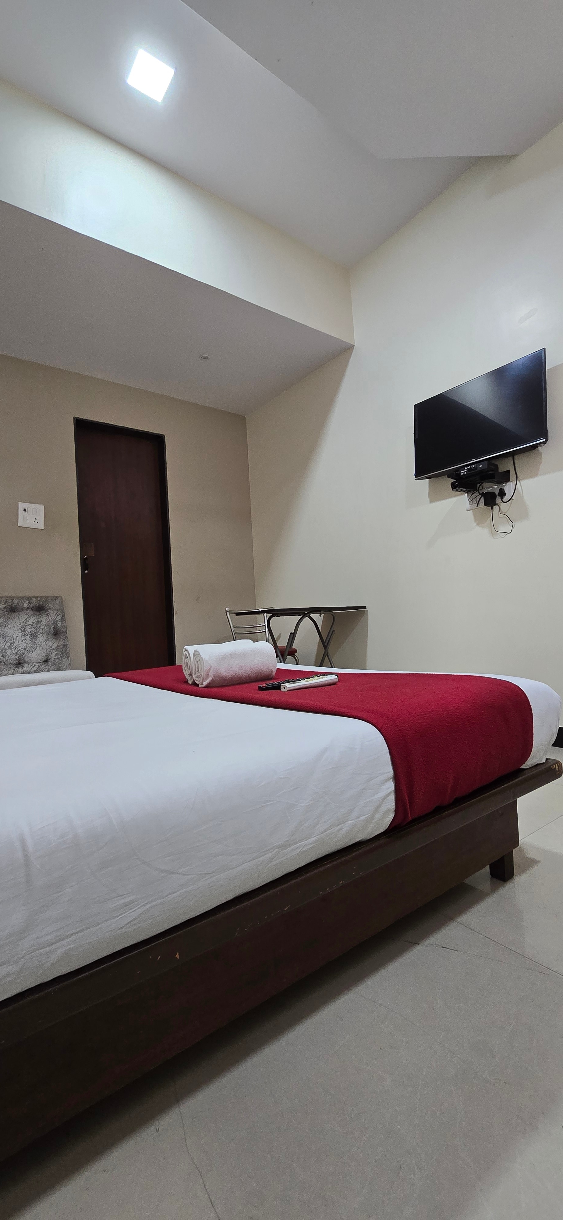 Suraksha Lodging and Boarding  - Tap to explore photos