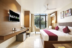 Saltstayz Select - Unitech Cyber Park, Gurgaon