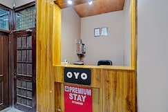 Hotel O HOTEL CROWN 15, Noida