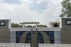 Hotel Tulsi, Banda