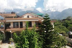 Touristen Holiday Home A1 1bhk, Dharamshala