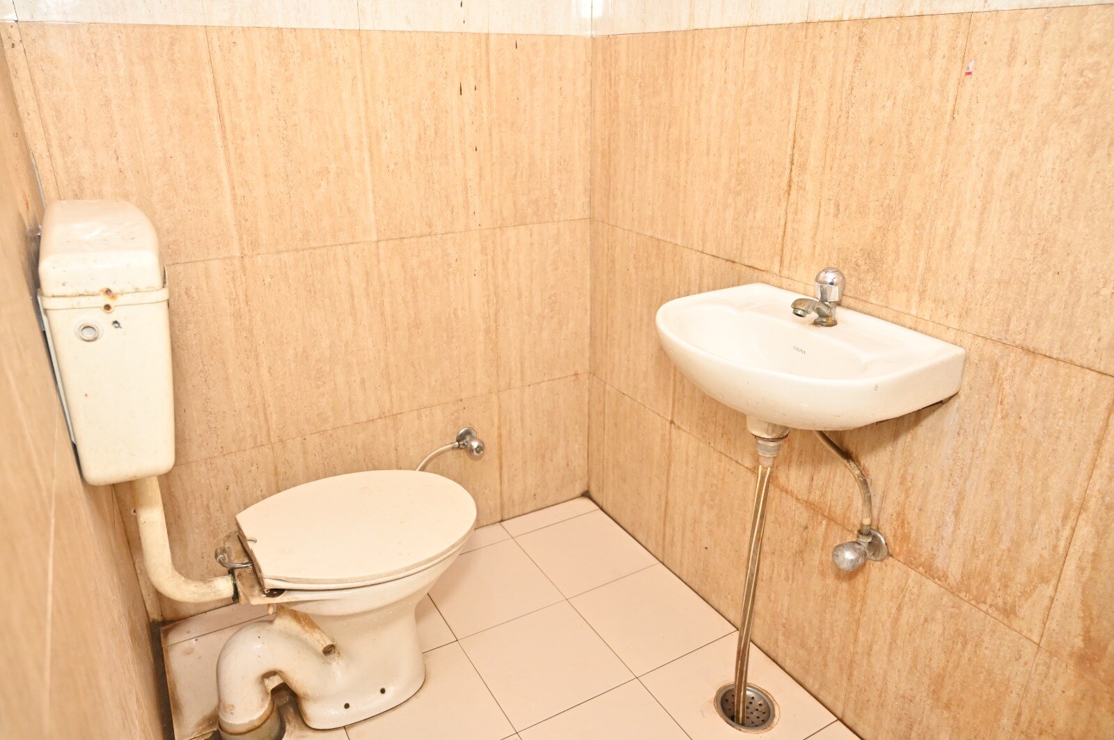 Lucknow Hotel Harsh Deep - Tap to explore photos