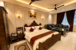Hotel Kasa Stays Near DTU Rohini, Delhi