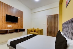 Hotel O The Grand Luxury, Noida
