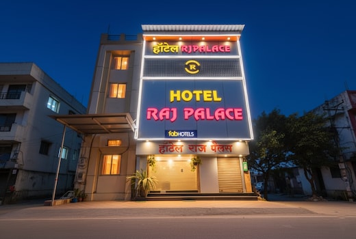 Via Raj Palace