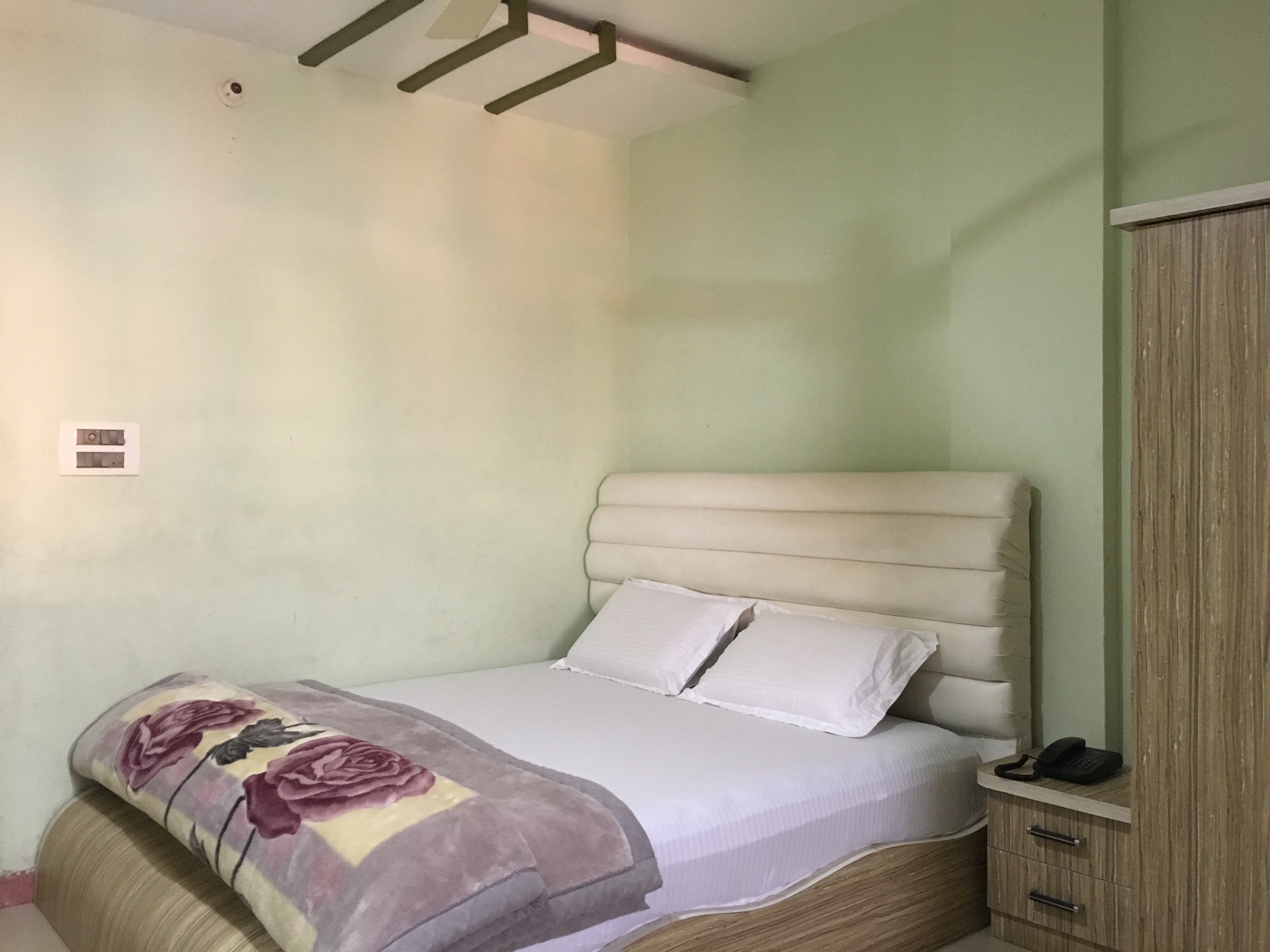 Hotel Gaurav Mauranipur - Tap to explore photos