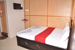 Hotel Senthil Murugan Lodge, Rameshwaram