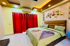 Luxury Cozy Flat in Kolkata Near Airport Market, Kolkata
