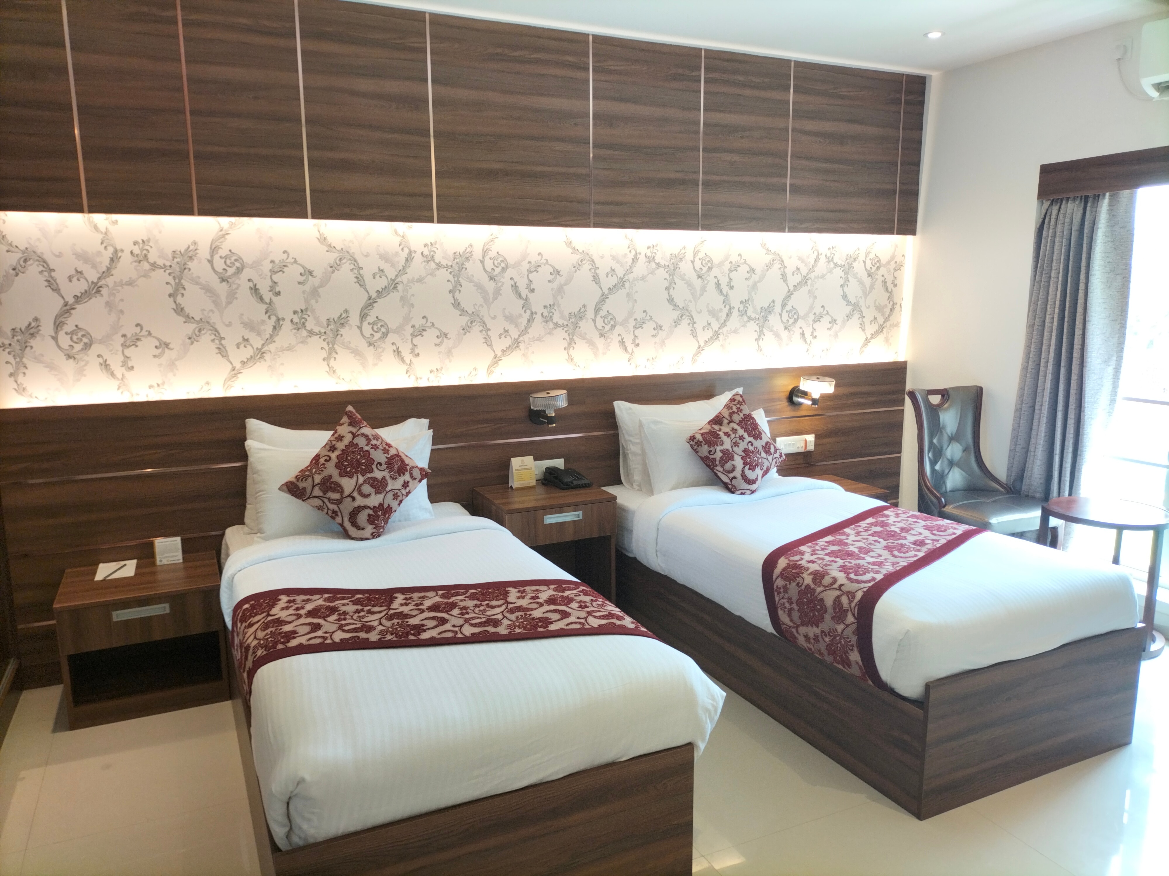 Surendra Trident Hotel - Tap to explore photos
