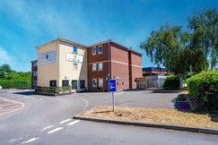 GO2 Gloucester Hotel by OYO, Gloucestershire