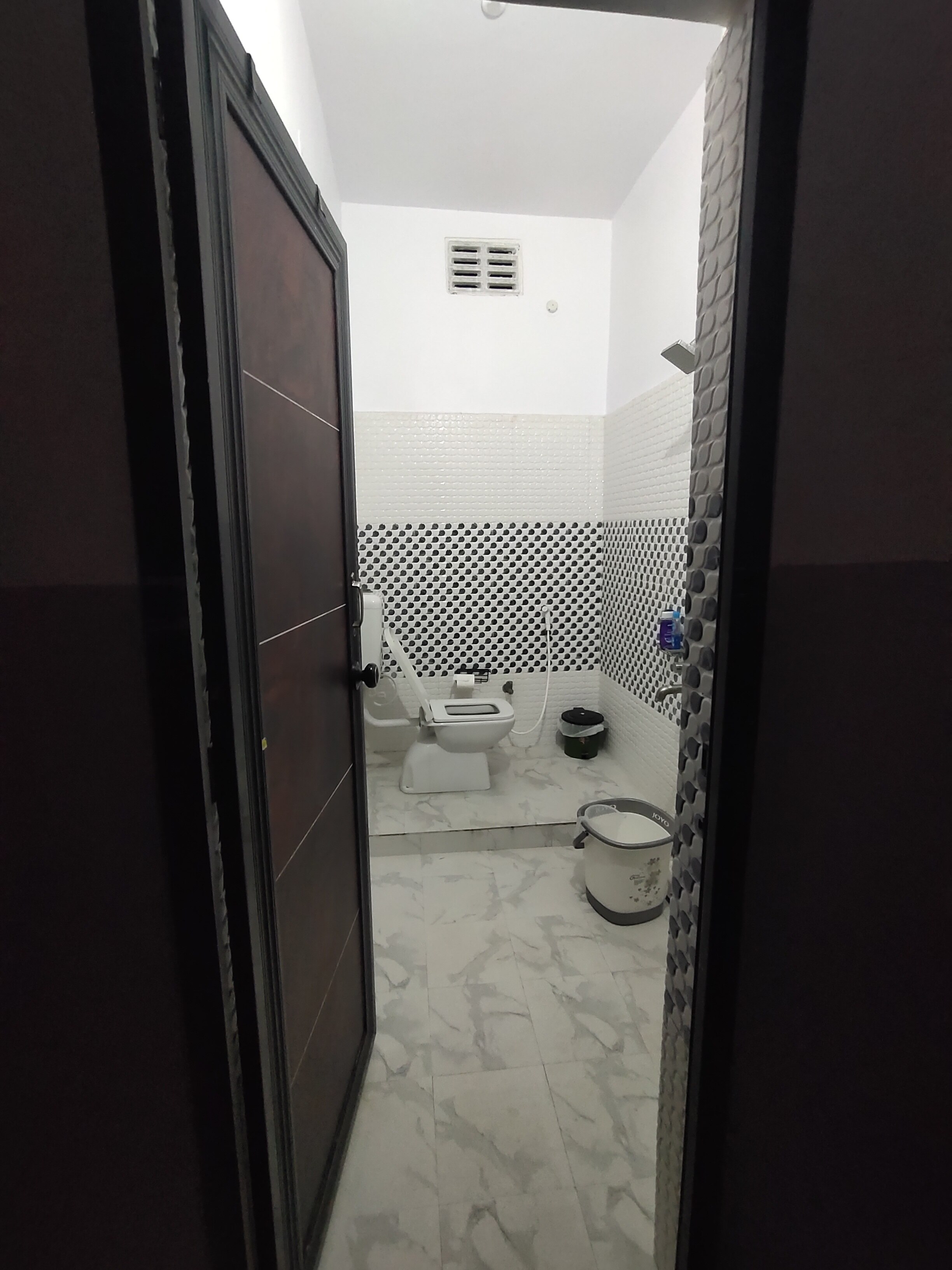 Nutan Homestays - Tap to explore photos