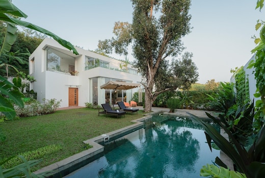 Staymaster Villa Asana 3 BR Pool Villa Assagao