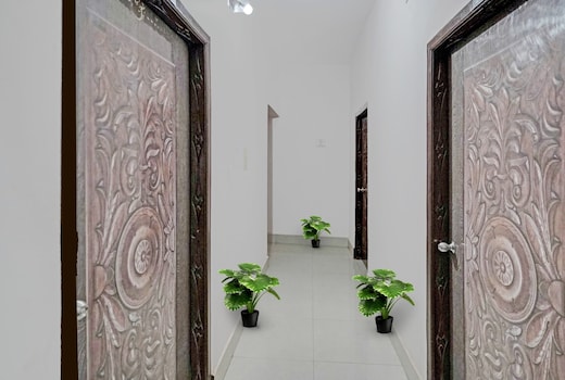 Hotel O Rabi Niwas