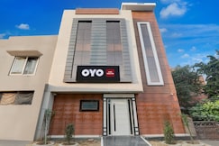 HOTELO PRAVAS INN Major Dhyanchand Hockey Stadium, Lucknow