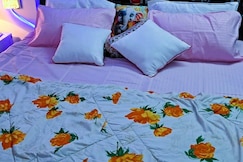 Oasis - Warm Luxury 1BHK Apartment, Farrukhnagar
