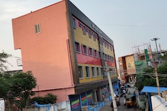 Sri Mahalakshmi Deluxe Lodge , Thiruthani