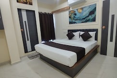 Hotel Happy, Bhavnagar