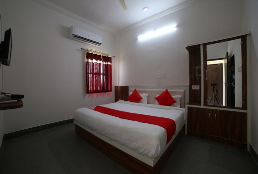 Hotel O Rawat