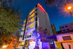 FabHotel Phoenix Brookfield - Nr. Kundalahalli Main Road, Bangalore
