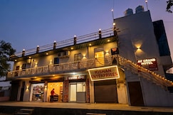 Hotel A V Grand kanpur, Kanpur