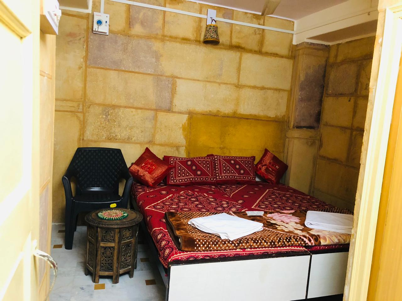 Martine Guesthouse - Tap to explore photos