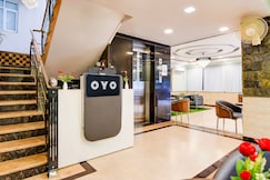 Hotel O Familto Residency & Restaurant, Kolkata