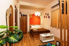 Artistic Studio near the Sea, Mumbai