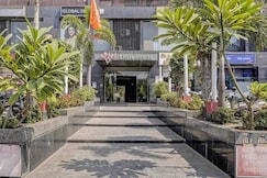 Hotel Orange Rooms, Surat