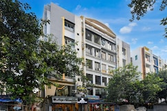 Hotel Royal Place, Kolkata