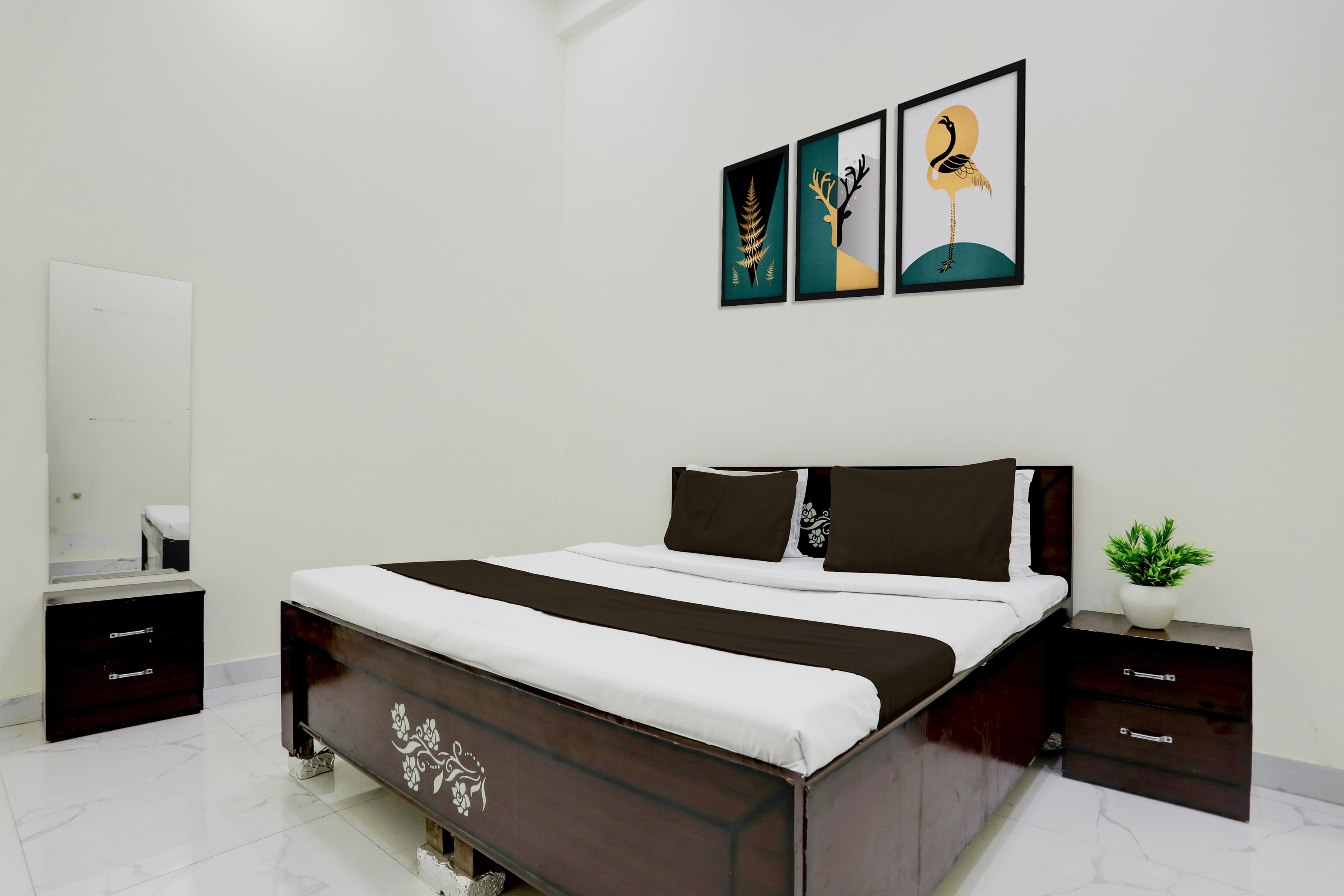 Hotel O Glory green farms and guest house - Tap to explore photos