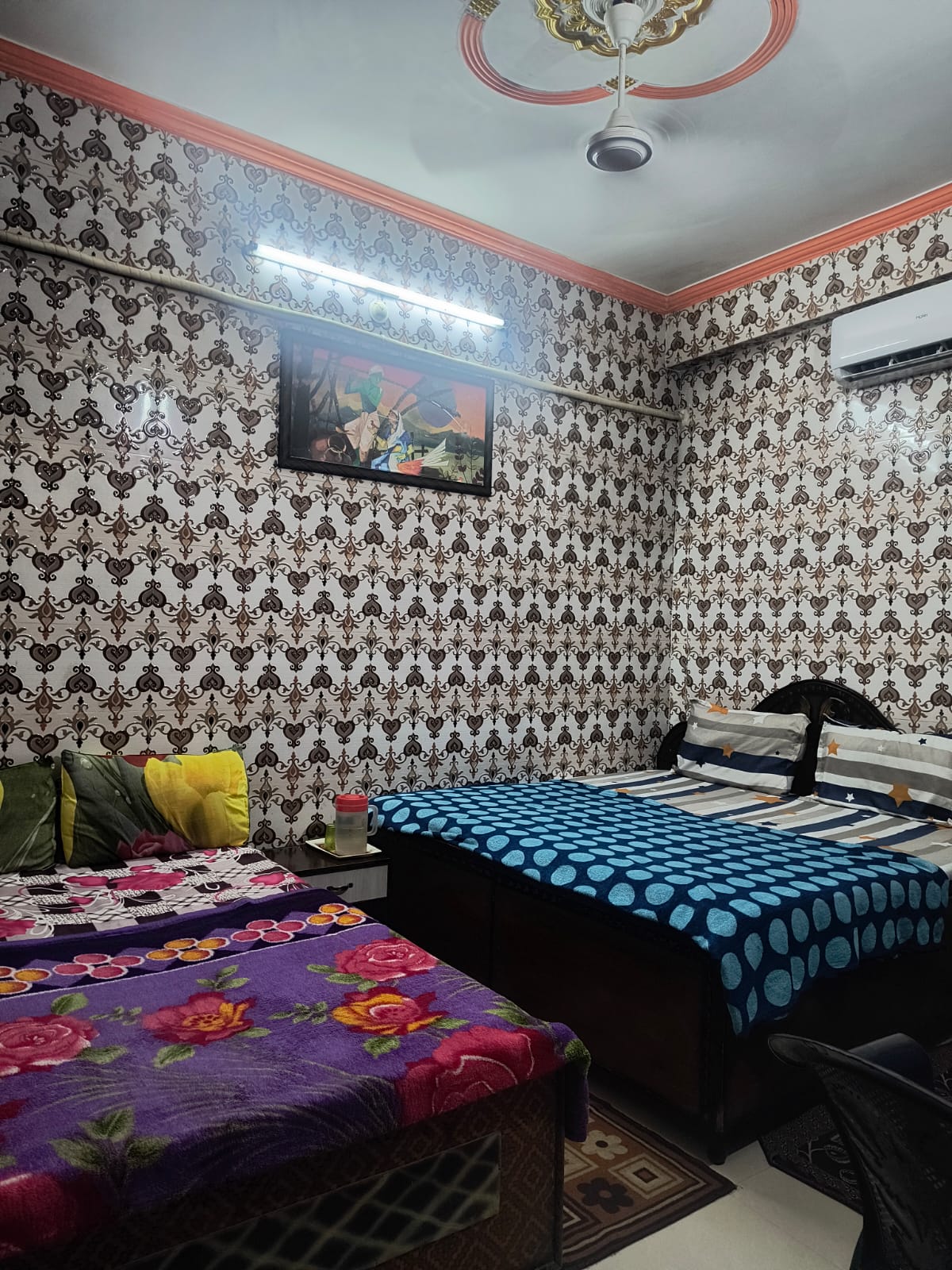 Hotel Nikhil - Tap to explore photos