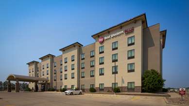 Best Western Plus Williston Hotel & Suites - Tap to explore photos