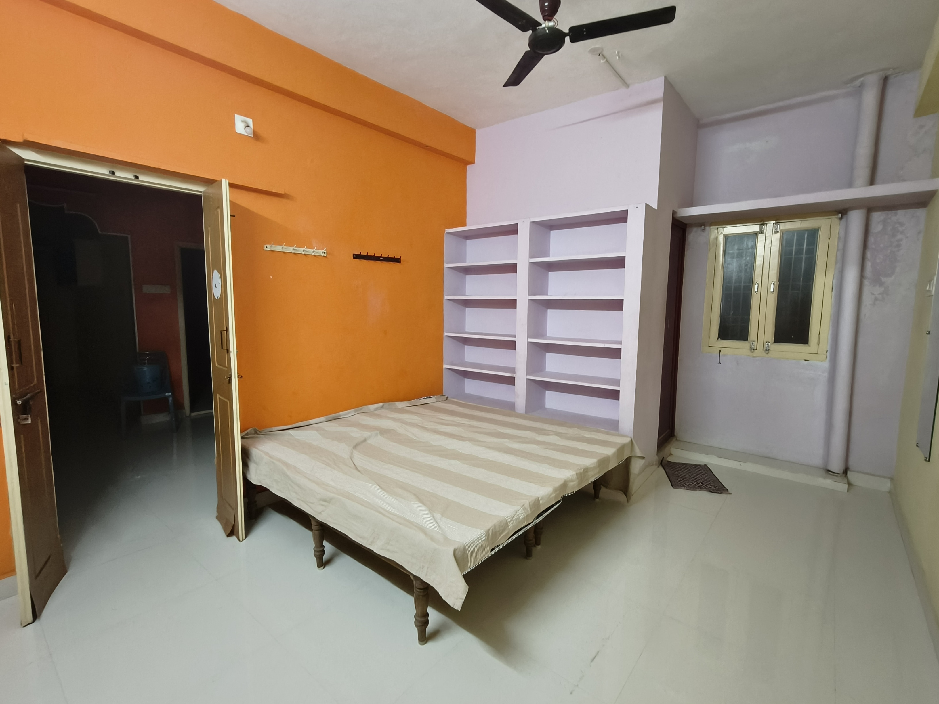 Vidhathri Home Stay - Tap to explore photos