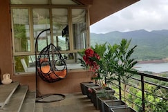 Luxurious 4 BR Villa for Families, Lavasa