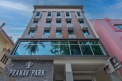 Treebo Pranav Park, Vellore