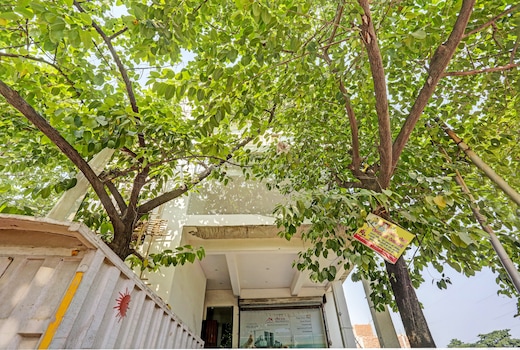Hotel O Park Inn Near Parashuram Chowk