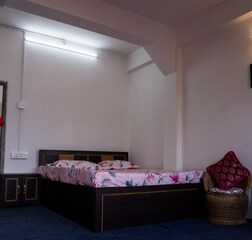 Deluxe Room -