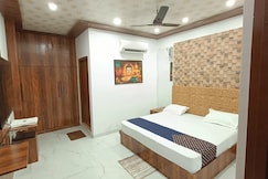 Hotel Tulsi Swaroop, Banda