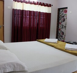 STANDARD AC ROOMS