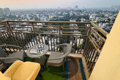 Omaxe Stays, Greater Noida