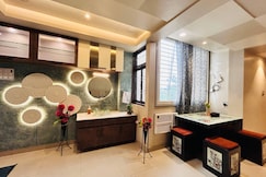 Casanoya Inn Prima 2BHK Stay near the Ghats, Varanasi