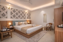 The Corporate Stays A Luxury Business Hotel at Golf Course Road, Gurgaon