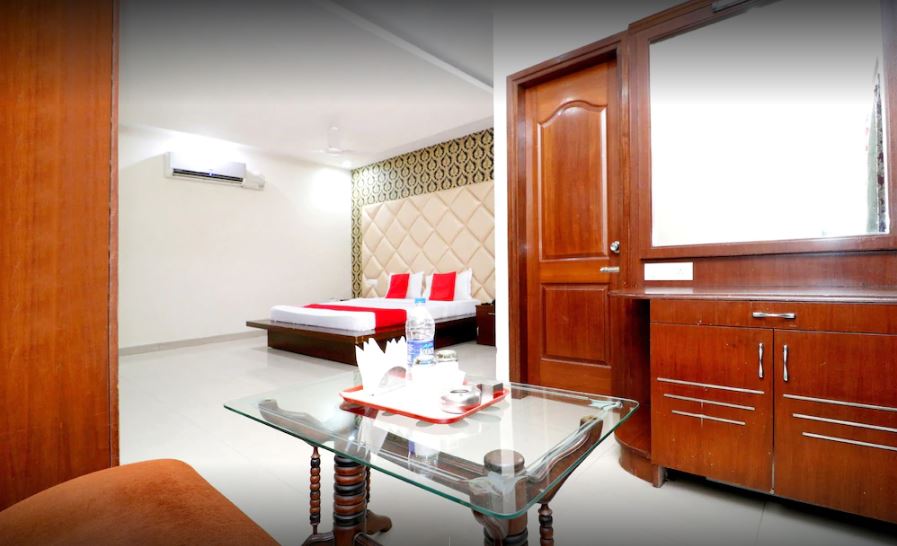 Hotel Noor Mahal Regency - Tap to explore photos